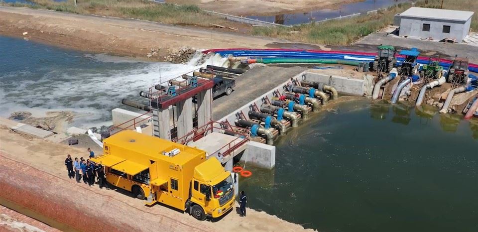 Dewatering Pump Truck